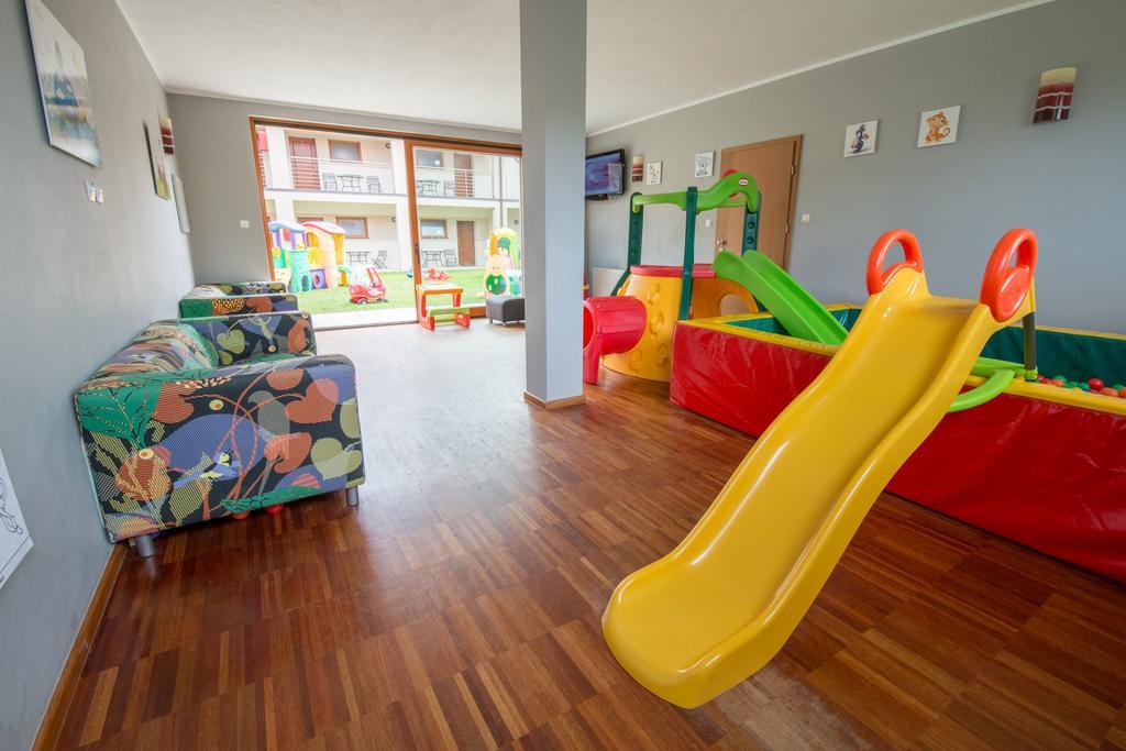 Atrium - Pokoje Studio Krynica Morska Exterior foto